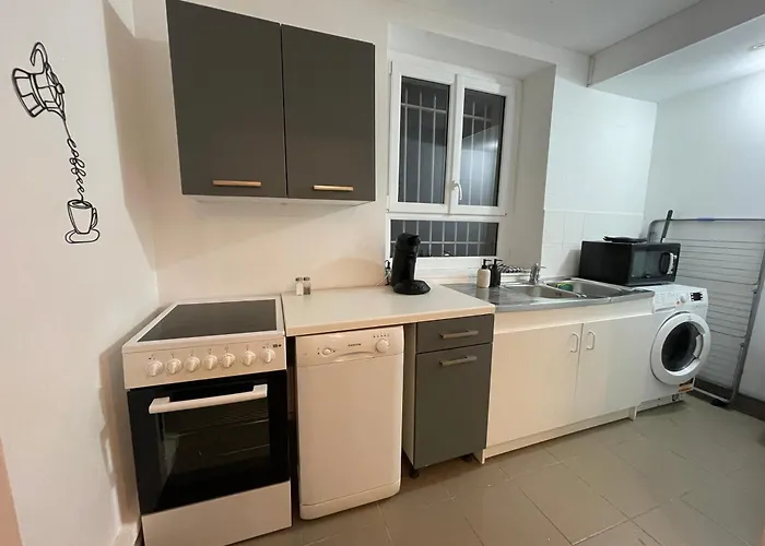 L'eclipse - Gare De Apartment *